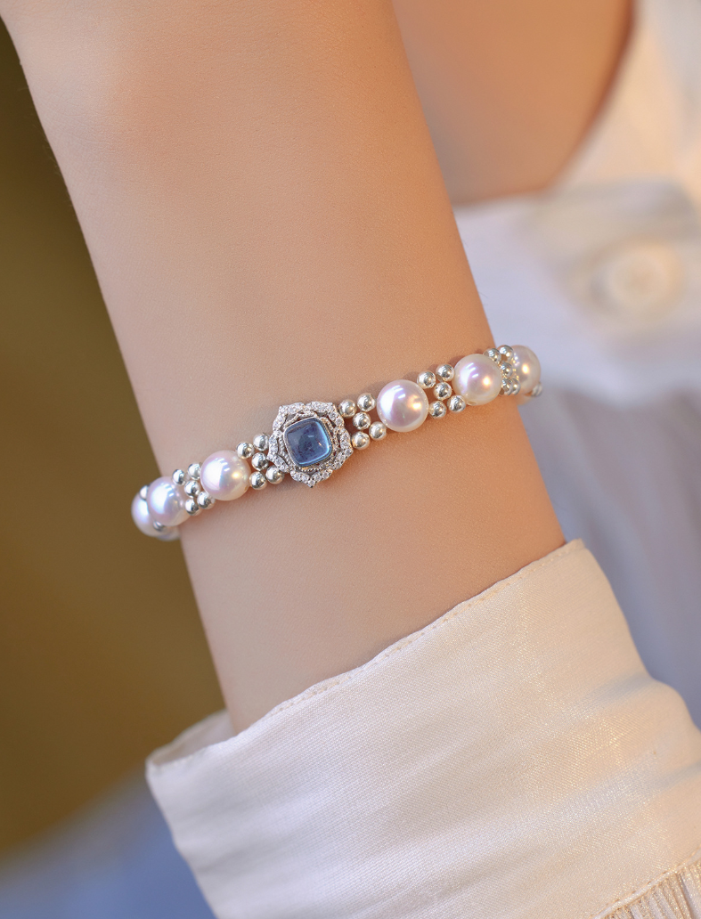 The "Clara" Aquamarine & Pearl Halo Bracelet | Something Blue Bridal Jewelry