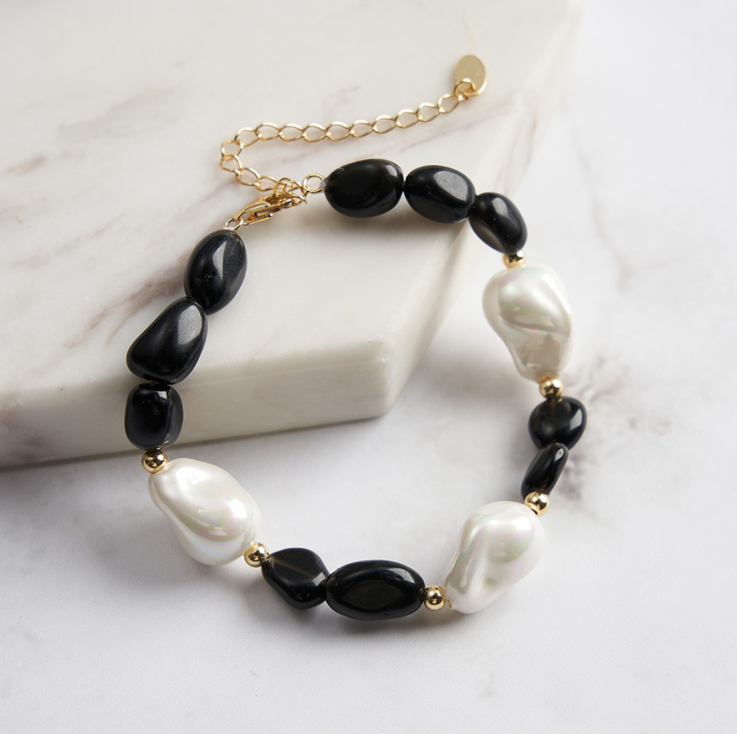 Baroque Pearl & Black Obsidian Bracelet Baroque Shell Pearls, Polished Black Onyx, 14K Gold Plated S925 Sterling Silver